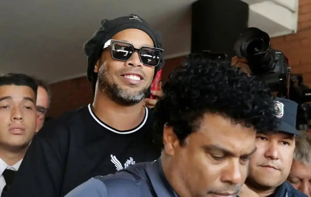 仅是一名出 仅是一名出